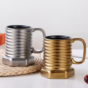 Screw Mug